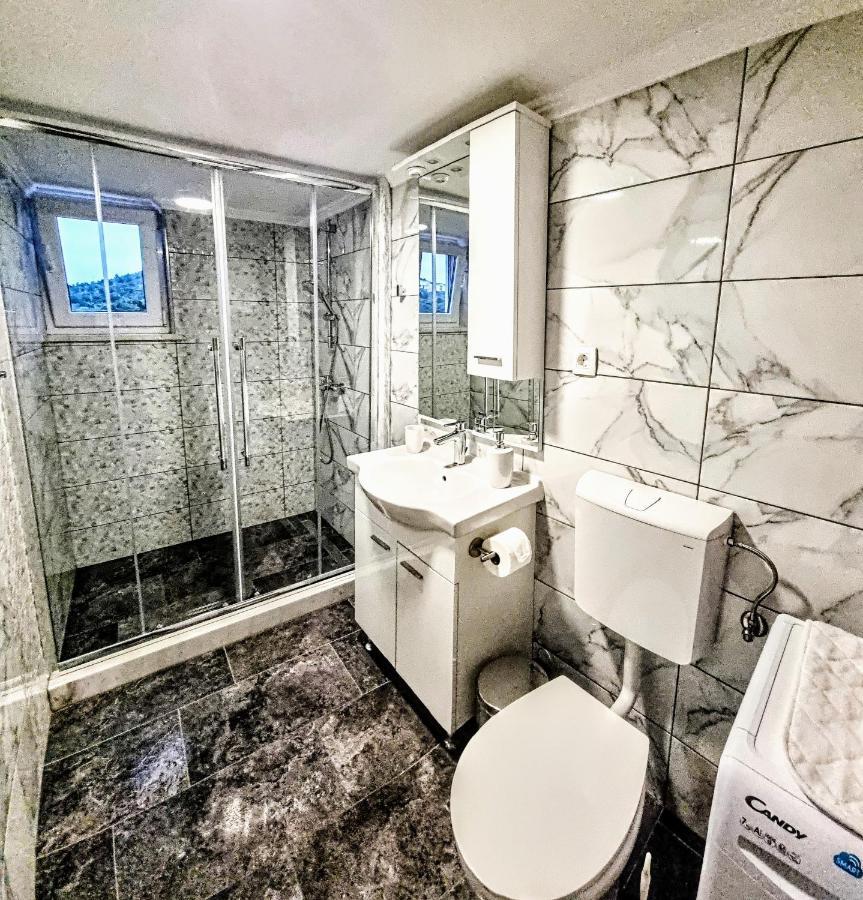 Apartment Madison Cavtat Buitenkant foto